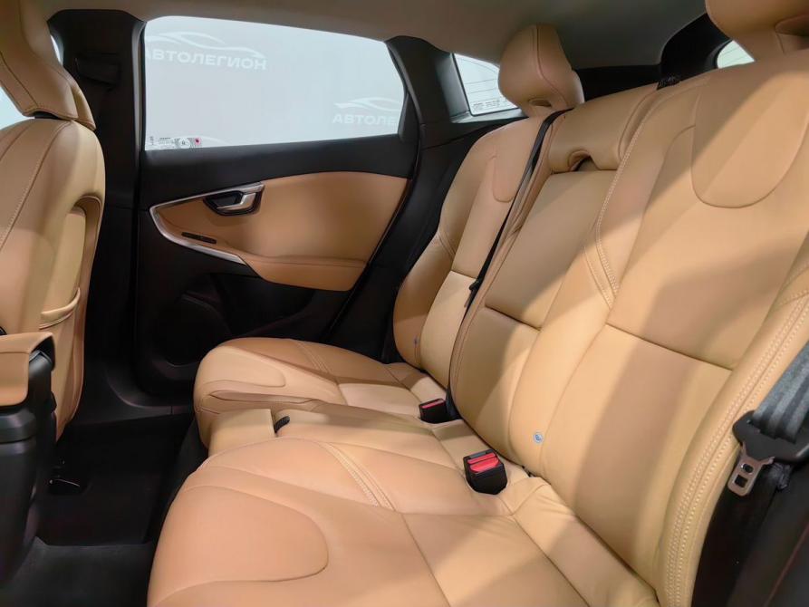 Volvo V40 II Рестайлинг Новосибирск  - изображение 17