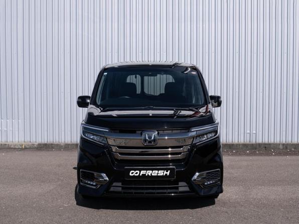 Honda Stepwgn V Рестайлинг с пробегом 2021 года, цена 3 075 000 рублей, 95227 км, минивэн, Автокод Объявления