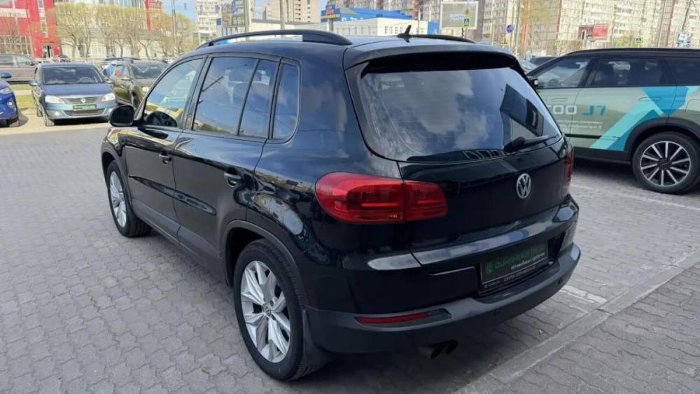 Volkswagen Tiguan I Рестайлинг Череповец  - изображение 8