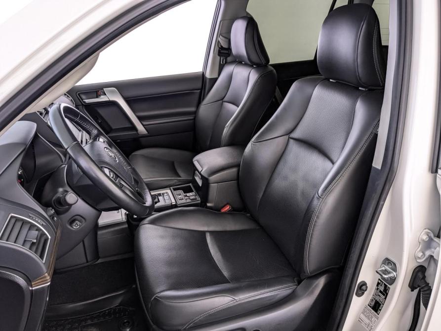 Toyota Land Cruiser Prado 150 Series Рестайлинг 2 Москва  - изображение 20