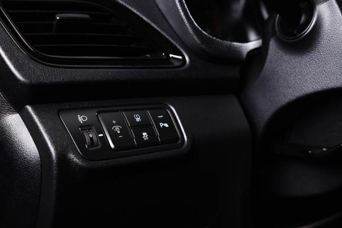 Hyundai Solaris II Рестайлинг с пробегом 2020 года, цена 1 639 000 рублей, 114500 км, седан, Автокод Объявления