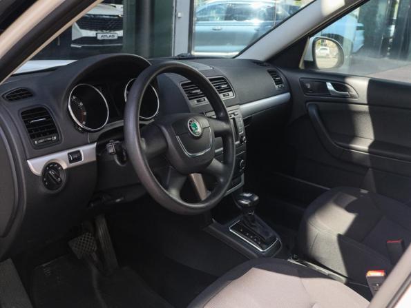 Skoda Yeti I с пробегом 2010 года, цена 950 000 рублей, 92048 км, внедорожник, Автокод Объявления