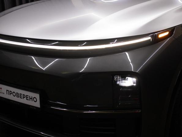 Li Auto (Lixiang) L7 I Рестайлинг с пробегом 2024 года, цена 7 398 000 рублей, 3146 км, внедорожник, Автокод Объявления