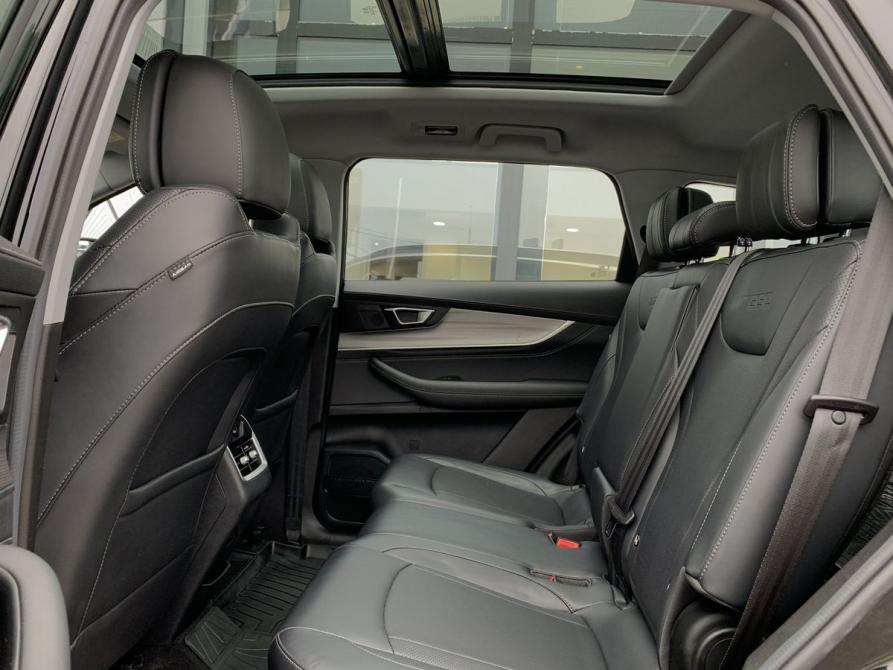 Chery Tiggo 8 Pro Max I Москва  - изображение 18