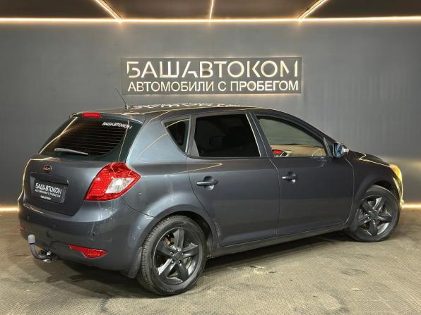 Kia Ceed I Рестайлинг с пробегом 2012 года, цена 679 000 рублей, 238993 км, хэтчбек, Автокод Объявления