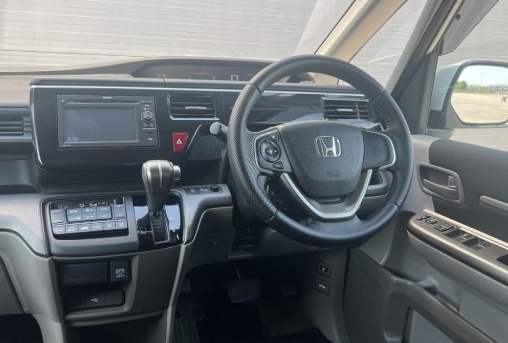 Honda Stepwgn V Рестайлинг Красноярск  - изображение 16