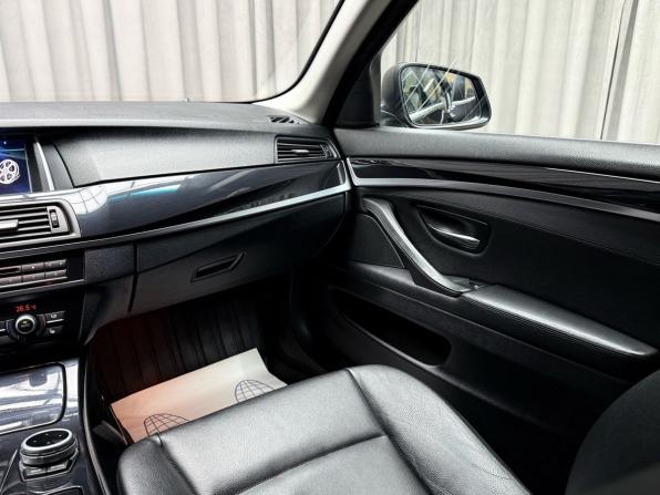 BMW 5 серии VI (F10/F11/F07) с пробегом 2011 года, цена 1 999 000 рублей, 215482 км, седан, Автокод Объявления