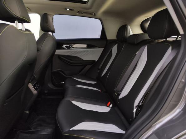 Geely Coolray I Рестайлинг с пробегом 2023 года, цена 2 100 000 рублей, 28001 км, внедорожник, Автокод Объявления