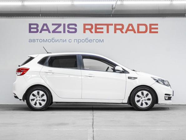 Kia Rio III Рестайлинг с пробегом 2017 года, цена 1 470 000 рублей, 38758 км, хэтчбек, Автокод Объявления
