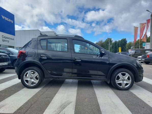 Renault Sandero II с пробегом 2018 года, цена 1 130 000 рублей, 100226 км, хэтчбек, Автокод Объявления