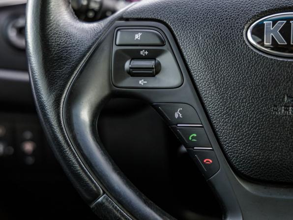 Kia Ceed II Рестайлинг с пробегом 2015 года, цена 1 368 000 рублей, 74214 км, хэтчбек, Автокод Объявления