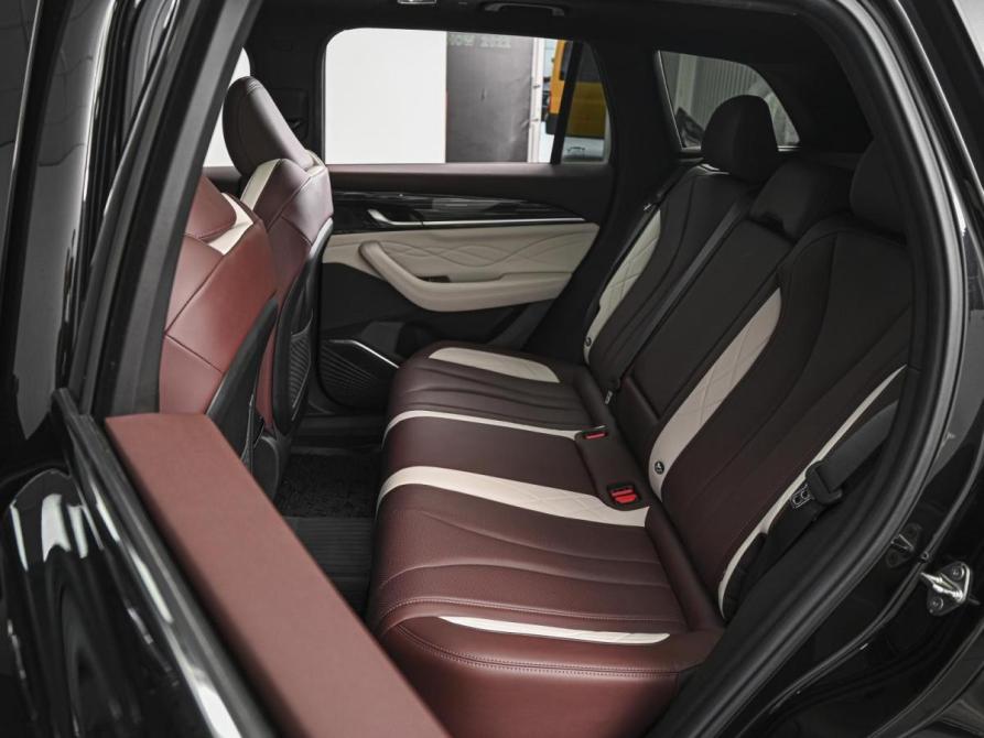 Geely Monjaro I Ставрополь  - изображение 9
