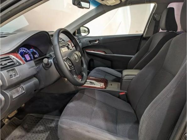 Toyota Camry VII (XV50) с пробегом 2013 года, цена 1 450 000 рублей, 300507 км, седан, Автокод Объявления