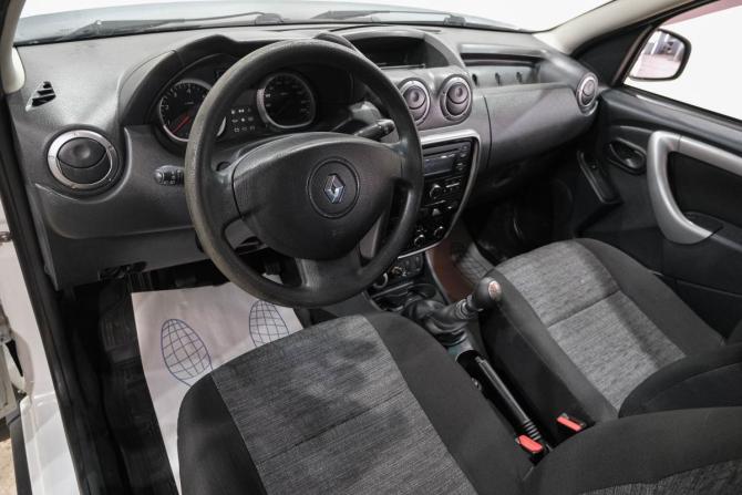 Renault Duster I с пробегом 2014 года, цена 849 000 рублей, 215000 км, внедорожник, Автокод Объявления