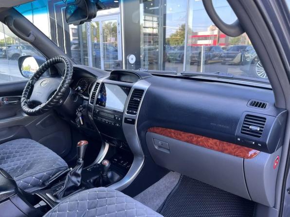 Toyota Land Cruiser Prado 120 Series Рестайлинг с пробегом 2007 года, цена 1 800 000 рублей, 478519 км, внедорожник, Автокод Объявления
