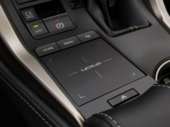Lexus NX I Рестайлинг с пробегом 2021 года, цена 4 100 000 рублей, 123679 км, внедорожник, Автокод Объявления