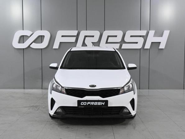 Kia Rio IV Рестайлинг с пробегом 2021 года, цена 1 599 000 рублей, 102657 км, седан, Автокод Объявления