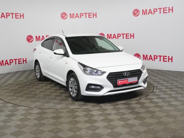 Hyundai Solaris II с пробегом 2018 года, цена 1 194 000 рублей, 139498 км, седан, Автокод Объявления