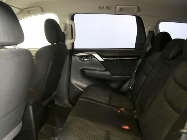 Mitsubishi Pajero Sport III с пробегом 2018 года, цена 2 750 000 рублей, 75000 км, внедорожник, Автокод Объявления