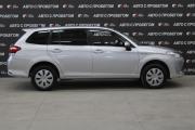 Toyota Corolla XI (E160 E170 E180) Рестайлинг 1 Томск  - изображение 19