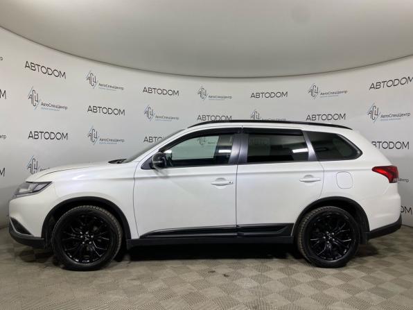 Mitsubishi Outlander III Рестайлинг 3 с пробегом 2021 года, цена 2 357 000 рублей, 128276 км, внедорожник, Автокод Объявления