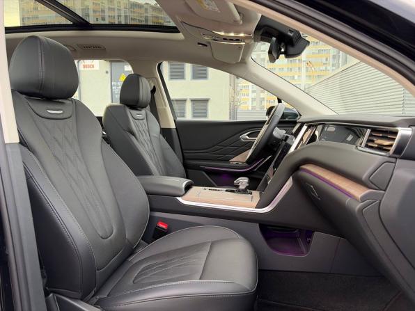 Hongqi HS7 II с пробегом 2025 года, цена 4 255 000 рублей, 3072 км, внедорожник, Автокод Объявления