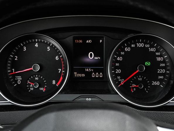 Volkswagen Passat B8 Рестайлинг с пробегом 2020 года, цена 2 199 000 рублей, 117019 км, седан, Автокод Объявления