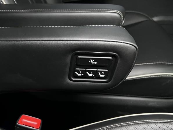 Hyundai Custo I с пробегом 2022 года, цена 3 500 000 рублей, 27118 км, минивэн, Автокод Объявления