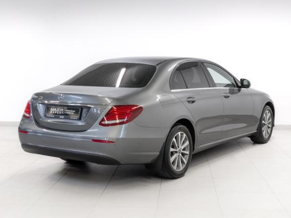 Mercedes-Benz E-Класс V (W213 S213 C238) с пробегом 2018 года, цена 2 650 000 рублей, 103700 км, седан, Автокод Объявления