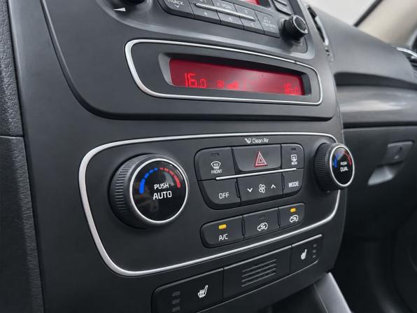 Kia Sorento II Рестайлинг с пробегом 2014 года, цена 1 489 000 рублей, 248000 км, внедорожник, Автокод Объявления