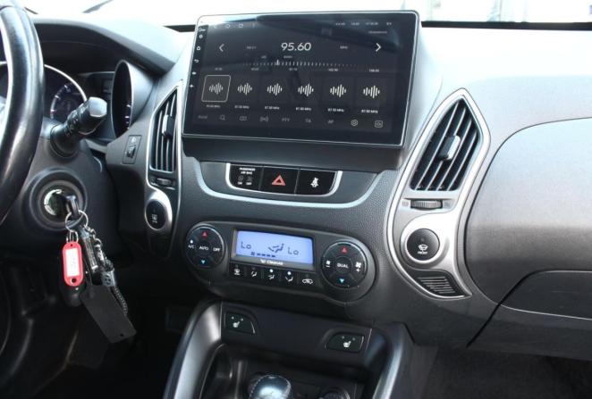 Hyundai ix35 I с пробегом 2013 года, цена 1 220 000 рублей, 224558 км, внедорожник, Автокод Объявления