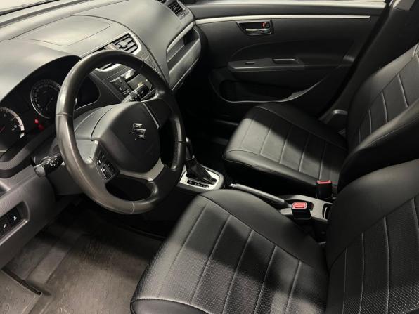 Suzuki Swift IV с пробегом 2011 года, цена 855 000 рублей, 130514 км, хэтчбек, Автокод Объявления