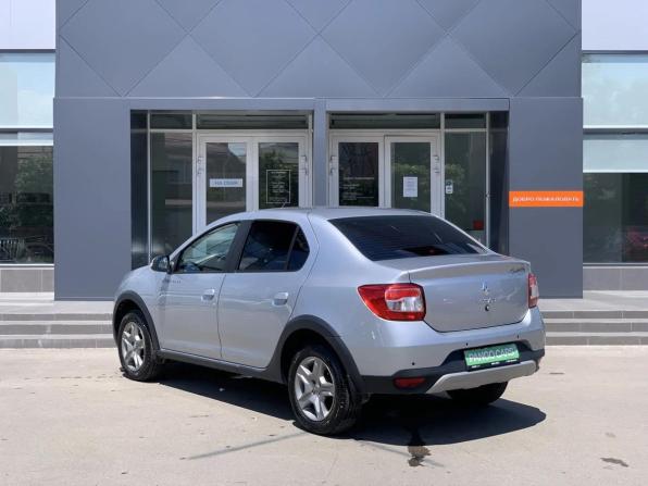 Renault Logan II Рестайлинг с пробегом 2022 года, цена 1 095 000 рублей, 74000 км, седан, Автокод Объявления