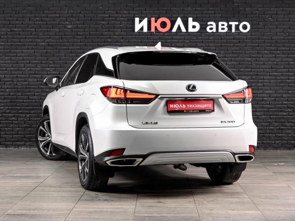 Lexus RX IV Рестайлинг с пробегом 2019 года, цена 4 400 000 рублей, 109915 км, внедорожник, Автокод Объявления