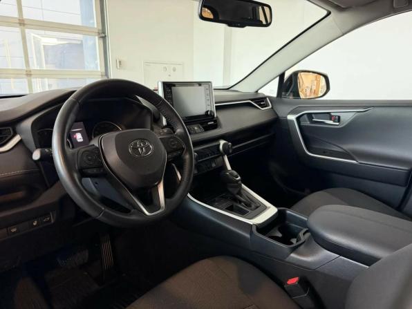 Toyota RAV4 V (XA50) с пробегом 2021 года, цена 3 230 000 рублей, 53875 км, внедорожник, Автокод Объявления