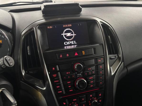 Opel Astra J с пробегом 2011 года, цена 529 000 рублей, 220000 км, хэтчбек, Автокод Объявления
