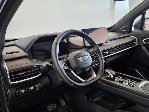 Geely Okavango I Рестайлинг с пробегом 2023 года, цена 2 820 000 рублей, 31873 км, внедорожник, Автокод Объявления