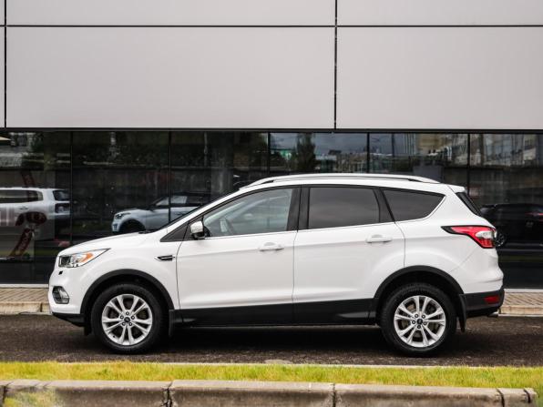 Ford Kuga II Рестайлинг с пробегом 2017 года, цена 1 649 777 рублей, 64937 км, внедорожник, Автокод Объявления