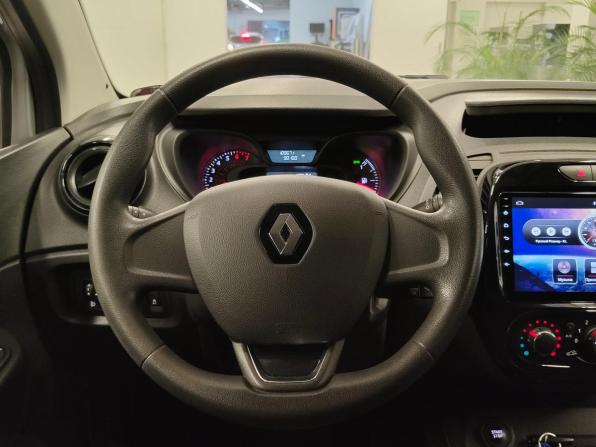 Renault Kaptur I с пробегом 2018 года, цена 1 085 000 рублей, 109670 км, внедорожник, Автокод Объявления