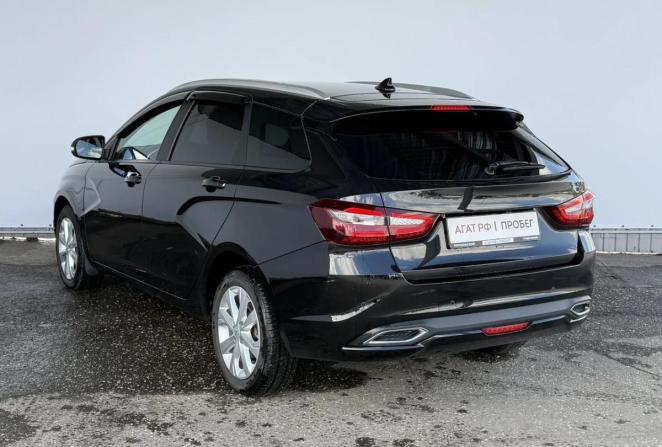 Lada (ВАЗ) Vesta I Рестайлинг (NG) с пробегом 2024 года, цена 1 545 000 рублей, 9916 км, универсал, Автокод Объявления