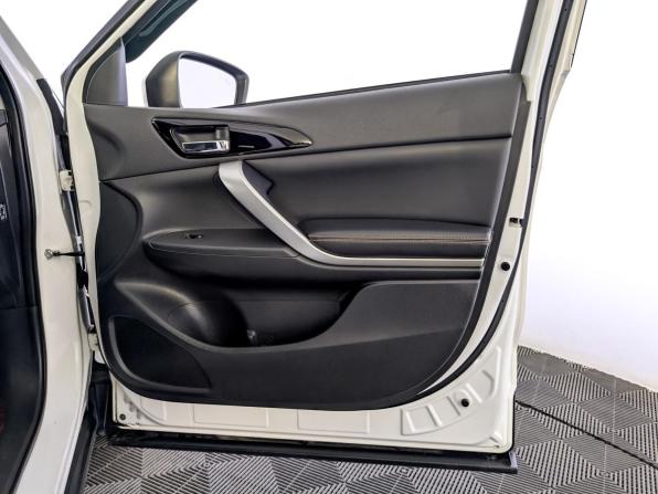 Mitsubishi Eclipse Cross I с пробегом 2019 года, цена 1 990 000 рублей, 107069 км, внедорожник, Автокод Объявления