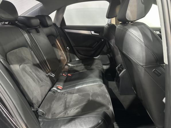 Audi A4 IV (B8) Рестайлинг с пробегом 2013 года, цена 1 648 000 рублей, 215003 км, седан, Автокод Объявления