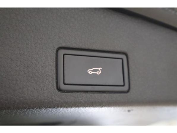 Volkswagen Touareg II с пробегом 2013 года, цена 2 049 000 рублей, 229914 км, внедорожник, Автокод Объявления