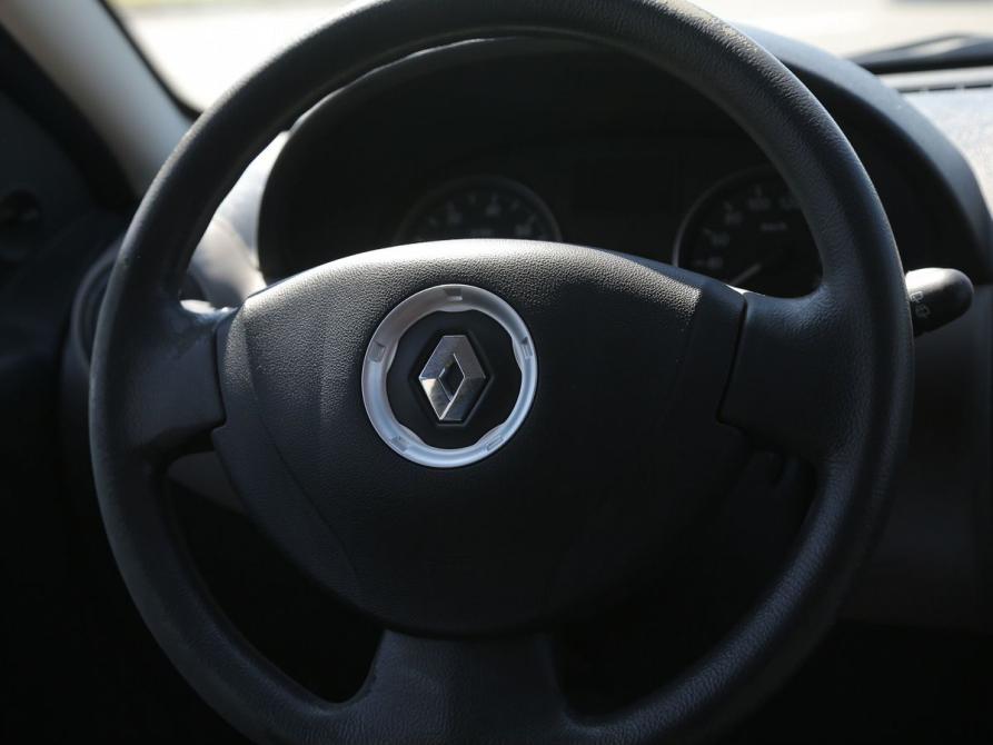 Renault Sandero I Иваново  - изображение 16