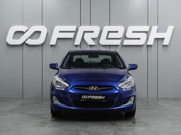 Hyundai Solaris I с пробегом 2012 года, цена 699 000 рублей, 187614 км, седан, Автокод Объявления