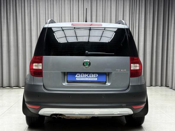 Skoda Yeti I с пробегом 2010 года, цена 899 000 рублей, 257799 км, внедорожник, Автокод Объявления