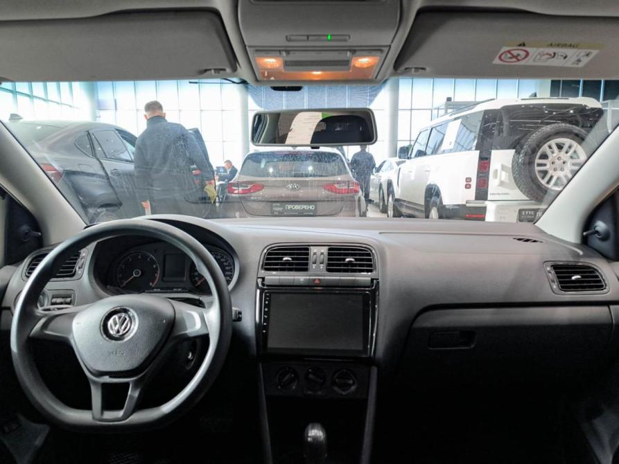 Volkswagen Polo V Рестайлинг Казань  - изображение 17