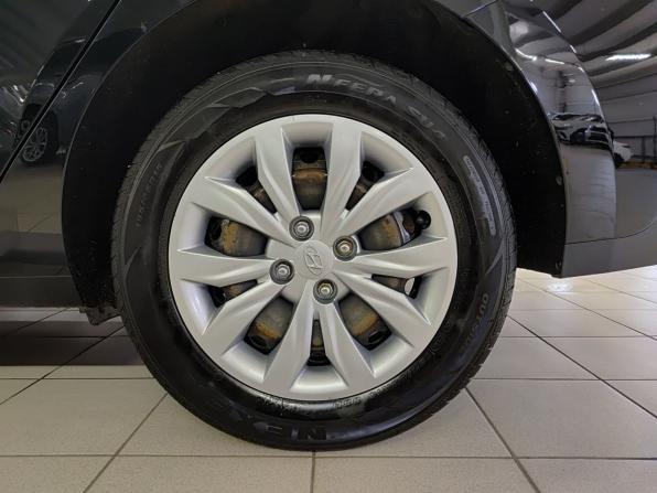 Hyundai Solaris II Рестайлинг с пробегом 2021 года, цена 1 690 000 рублей, 63500 км, седан, Автокод Объявления