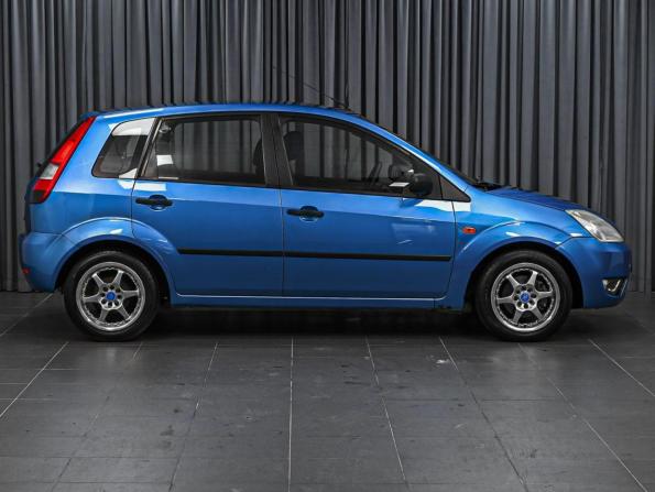 Ford Fiesta Mk5 с пробегом 2005 года, цена 290 000 рублей, 218373 км, хэтчбек, Автокод Объявления