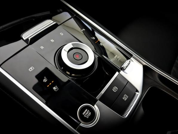 Kia Sportage V с пробегом 2023 года, цена 3 865 000 рублей, 41464 км, внедорожник, Автокод Объявления